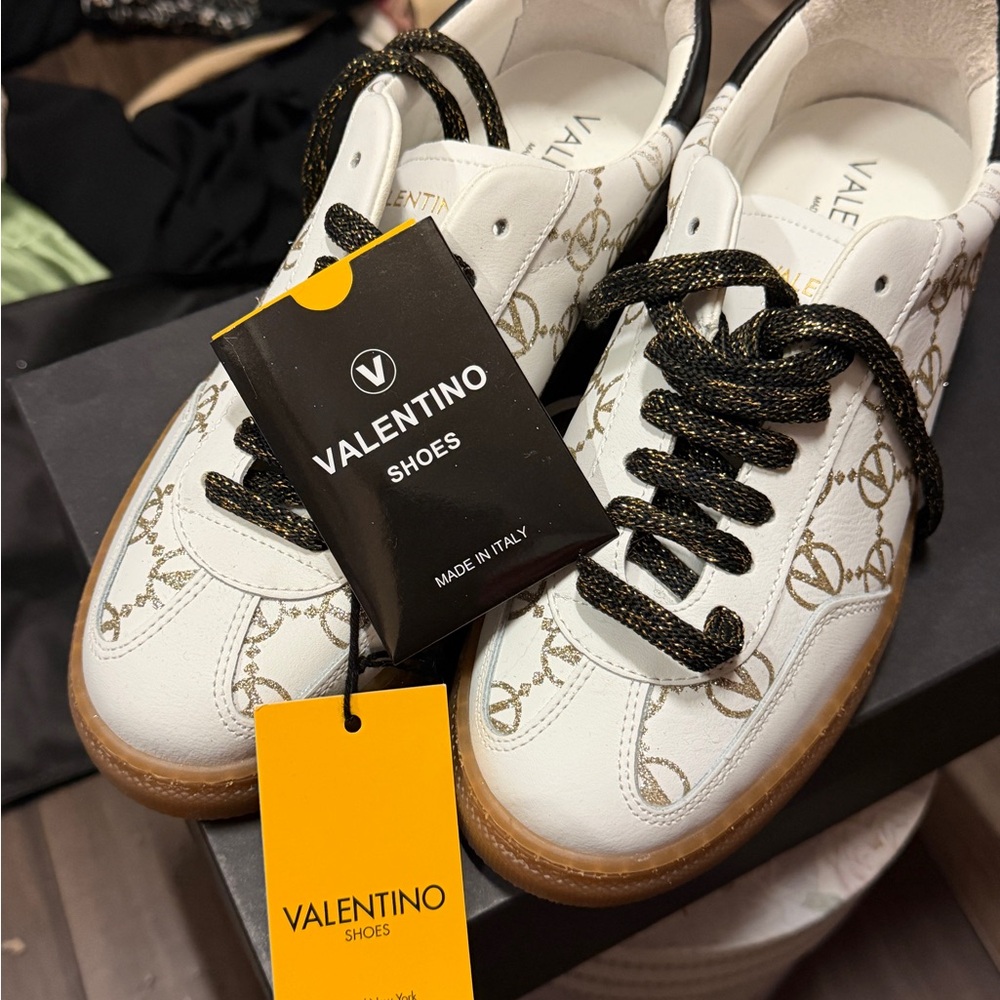 Mario Valentino White Sneakers with Black Laces and gold logo.